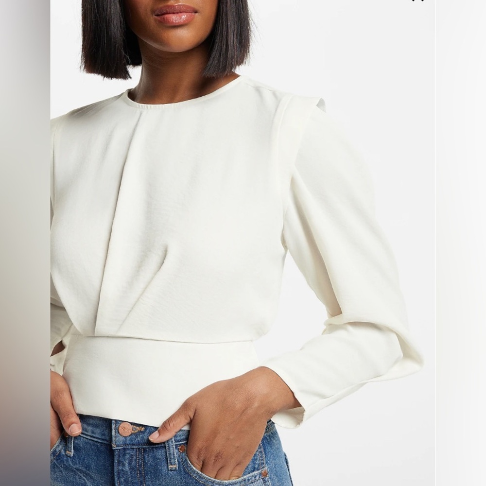NWT Express Strong Shoulder Top - off white